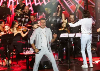 Özcan Deniz, Harbiye’de Müzikseverlerle Buluştu