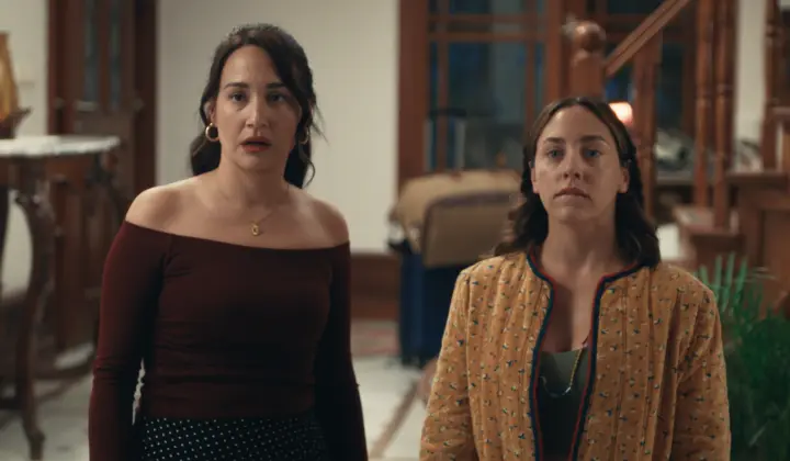 Platonik: Mavi Dolunay Otel’in yayın tarihi belli oldu 1 Platonik: Mavi Dolunay Otel’in yayın tarihi belli oldu