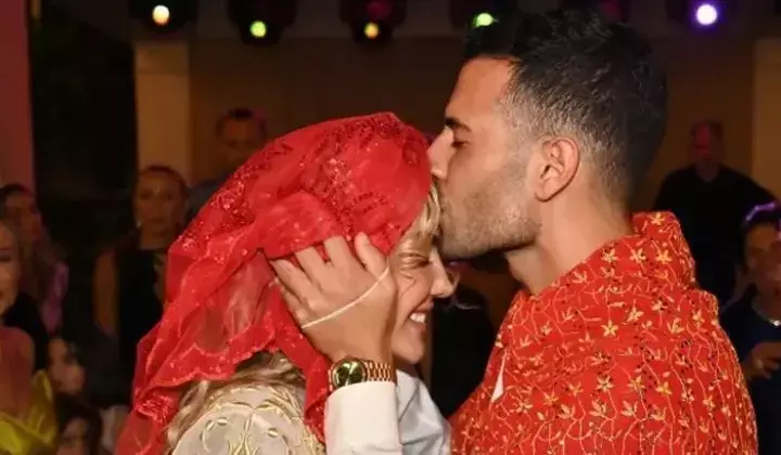 Eda Erol'dan görkemli kına gecesi 2 Eda Erol’dan görkemli kına gecesi