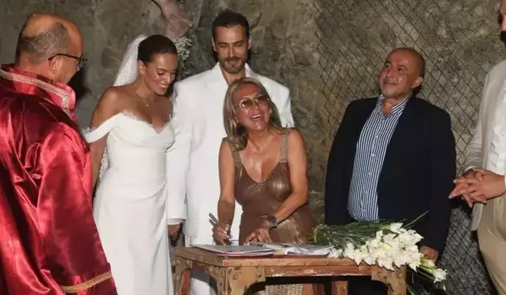 Asuman Dabak, hamilelik iddialarına son noktayı koydu 1 Asuman Dabak, hamilelik iddialarına son noktayı koydu