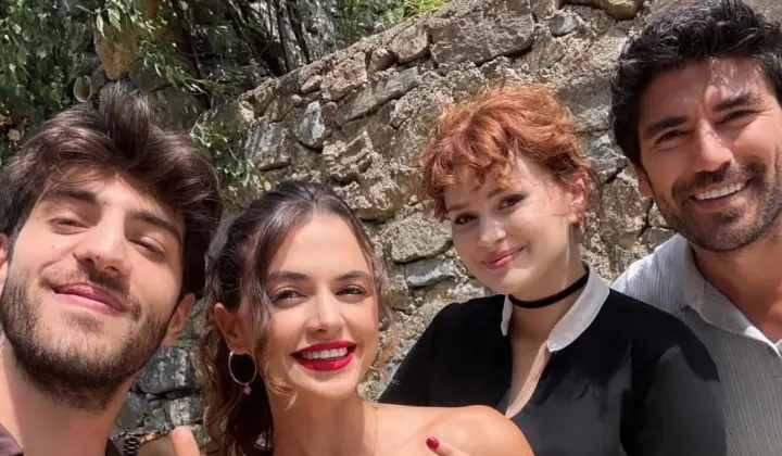 Doğan Bayraktar'dan dikey dizi sürprizi 1 Doğan Bayraktar’dan dikey dizi sürprizi