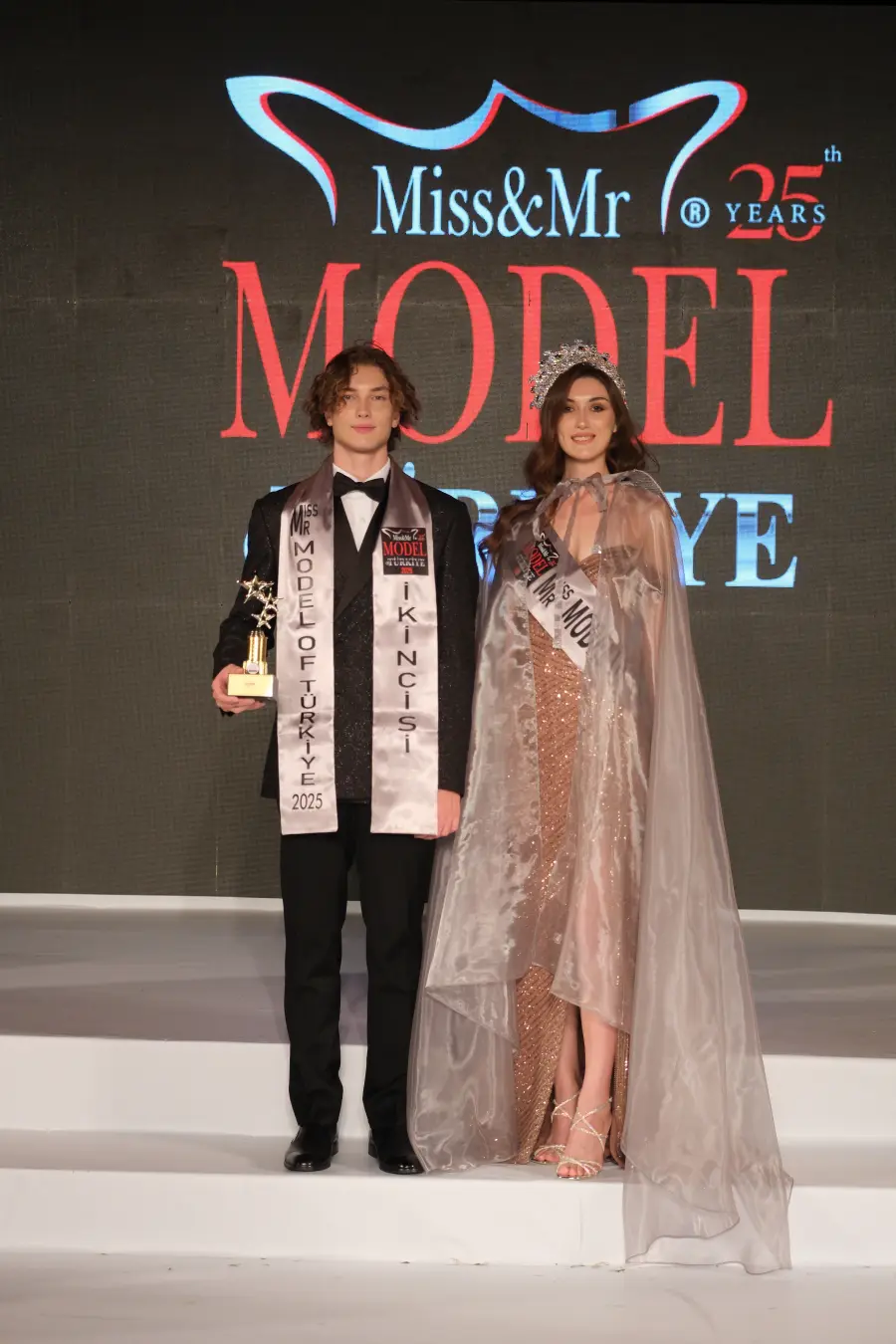 Miss & Mr Model of Türkiye’de taçlar sahiplerini buldu 3 efe simge Miss & Mr Model of Türkiye’de taçlar sahiplerini buldu