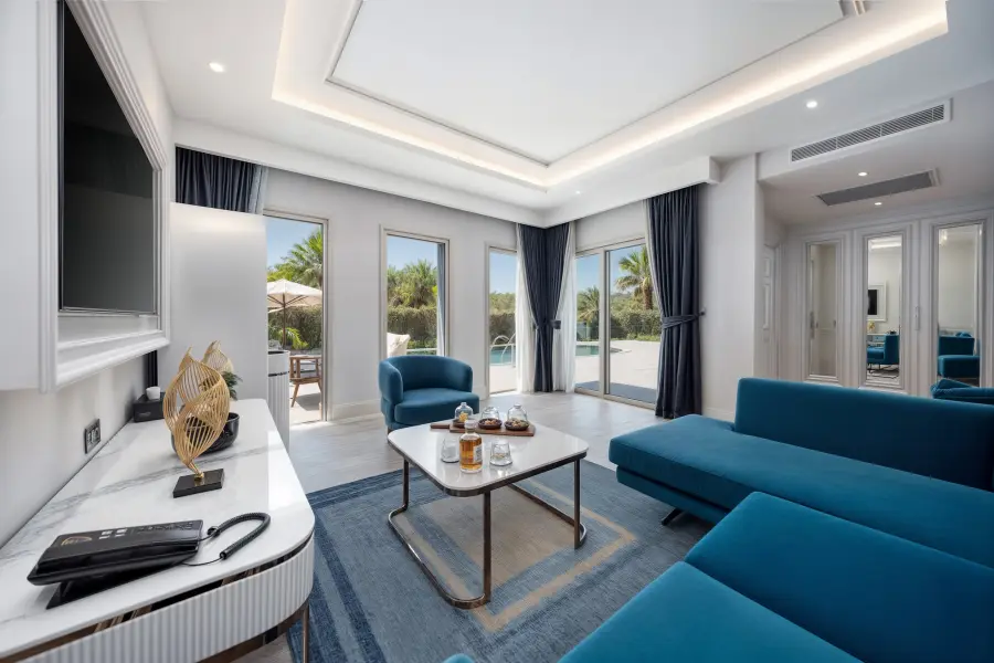Merit Royal Gardens Hotel yeni yüzüyle kapılarını açtı 6 havuzlu villa Merit Royal Gardens Hotel yeni yüzüyle kapılarını açtı