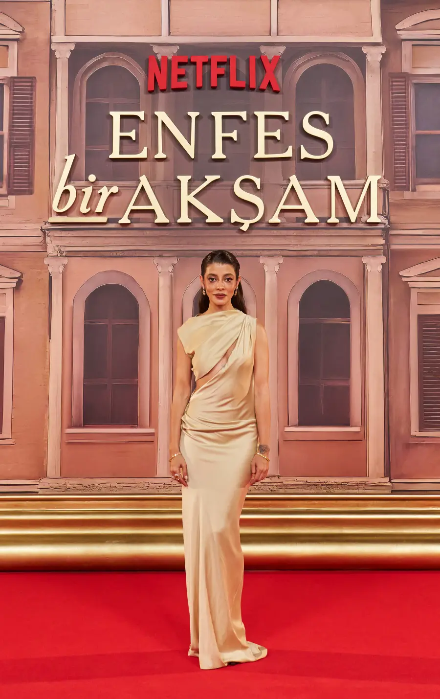 1760042978 Enfes Bir Aksam Gala Gecesi Selin Sekerci Gala için 'Enfes Bir Akşam'