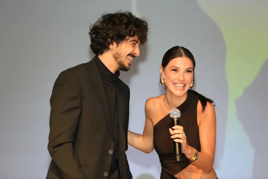 'Bi Umut' filmi ilk gösterimde ayakta alkışlandı 4 gurberk polat yusra geyik 'Bi Umut' filmi ilk gösterimde ayakta alkışlandı