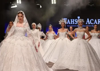 Wedgala Fashion Show’a İzmir’de görkemli açılış