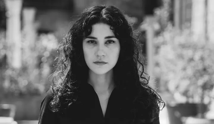 Duygu Üstünbaş, 'Elif' ile müzik piyasasına 'merhaba' diyor 1 Duygu Üstünbaş, ‘Elif’ ile müzik piyasasına ‘merhaba’ diyor