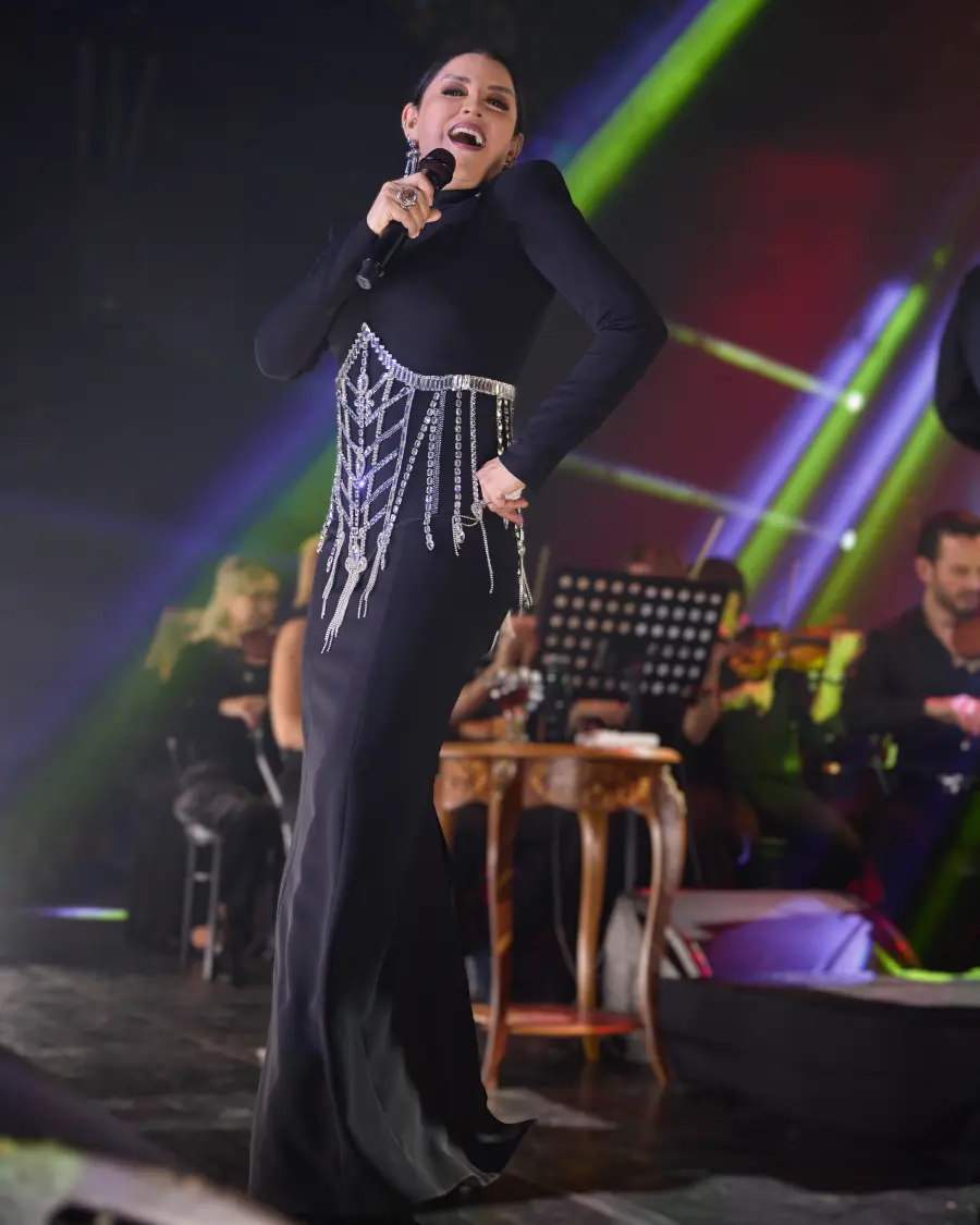AKI 4313 Aşkın Nur Yengi’den yıla damga vuran senfonik final