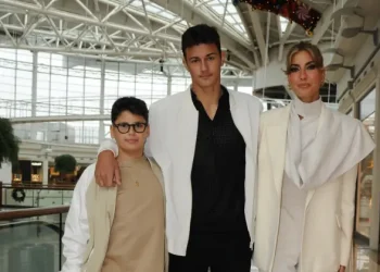 Kuzey ve Uzay’dan anneye sürpriz
