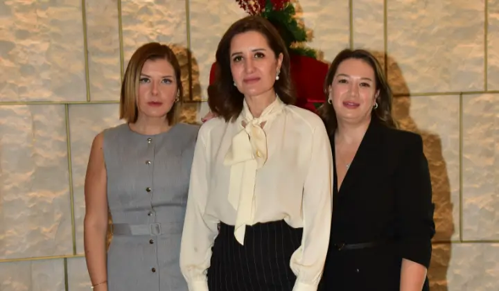 Güven Ailesi'nden deniz manzaralı brunch 1 Güven Ailesi’nden deniz manzaralı brunch