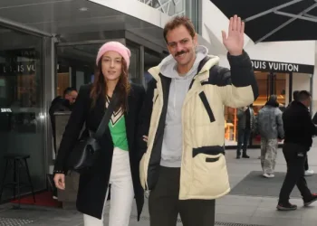 Ailecek yılbaşı alışverişi