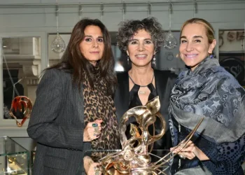 Zeynep Erol, yeni koleksiyonu ‘Yaşama Sevinci’ni şık bir davetle tanıttı