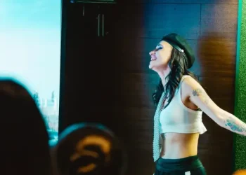Melis Karaduman’dan ‘İstanbul Sessions’a muhteşem lansman