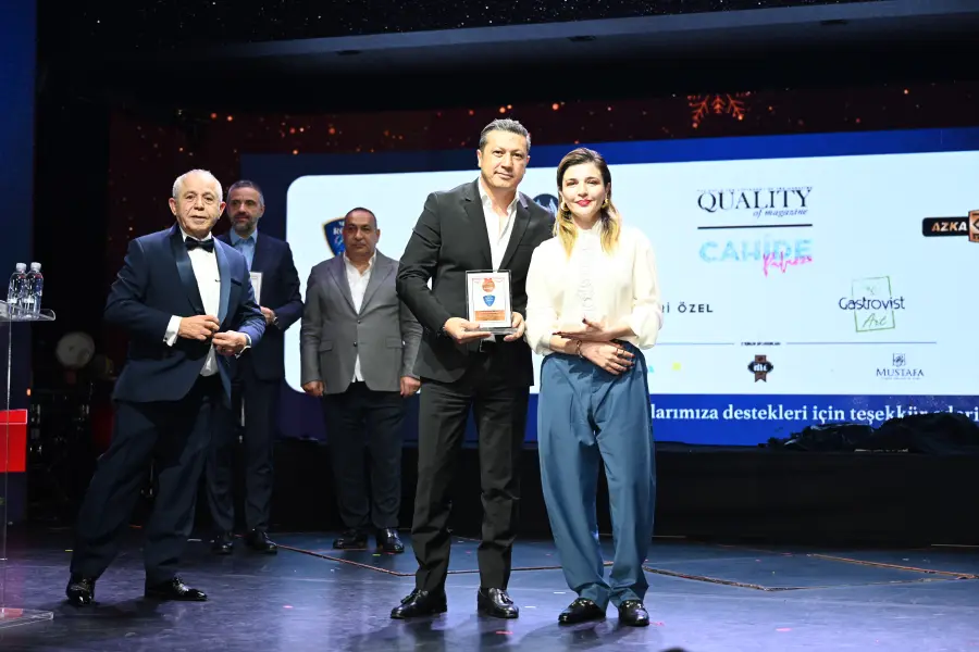 merit Quality of magazine yeni davetinde yanımızda olan destekçilerimize 'Teşekkür Plaketi'