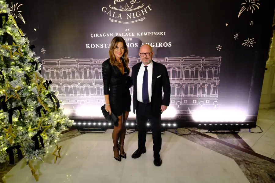ozlemyildiz metevardar Konstantinos Argiros’tan Çırağan Sarayı’nda masalsı gece
