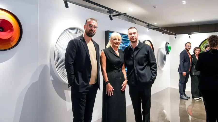 RS Sanat Alanı’nın yeni sergisi 'İyileştiğim Yer'e görkemli açılış 3 sergiii1 RS Sanat Alanı’nın yeni sergisi 'İyileştiğim Yer'e görkemli açılış