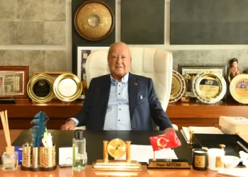 Yaşayan efsane Yaşar Aktürk, samimi açıklamalarıyla Quality Aralık sayısına konuk oldu