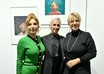 Yeliz Şık Çifçi, ilk kişisel sergisi ‘51. Dakika’ ile DG Art Project’te