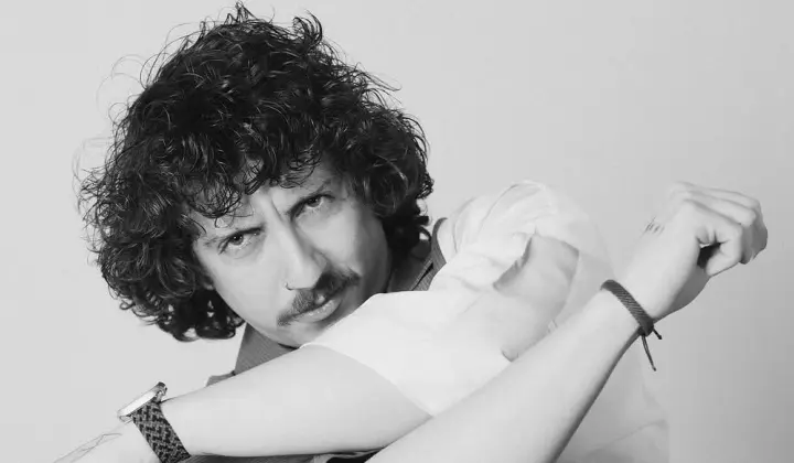 Ali Can Sürmelioğlu’ndan 'Bir Yaprak Düştü' 1 Ali Can Sürmelioğlu’ndan ‘Bir Yaprak Düştü’