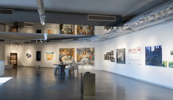 Güz ile Yaz Arasında Sergisi, Inspera Bodrum Kültür Sanat’ta açıldı 1 Güz ile Yaz Arasında Sergisi, Inspera Bodrum Kültür Sanat’ta açıldı