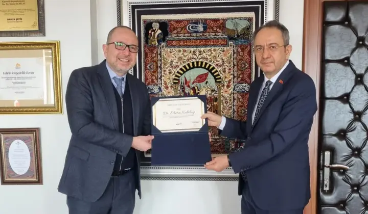 Gürkan Boztepe’den Dilovası Kaymakamı Dr. Metin Kubilay’a ziyaret