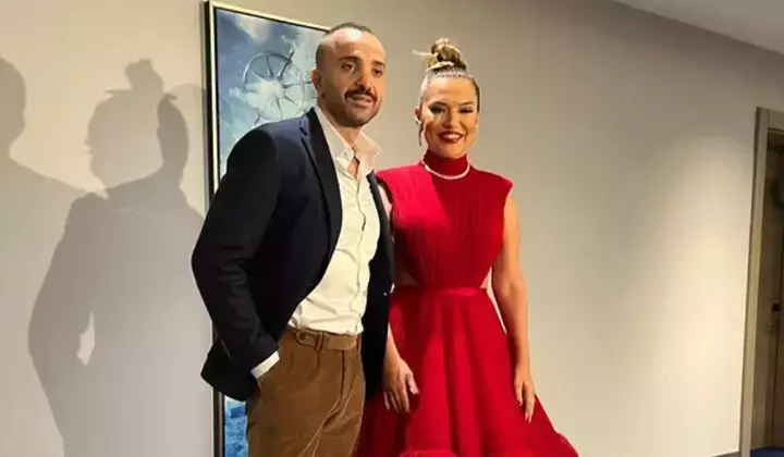 Demet Akalın’dan Okan Kurt’a romantik kutlama