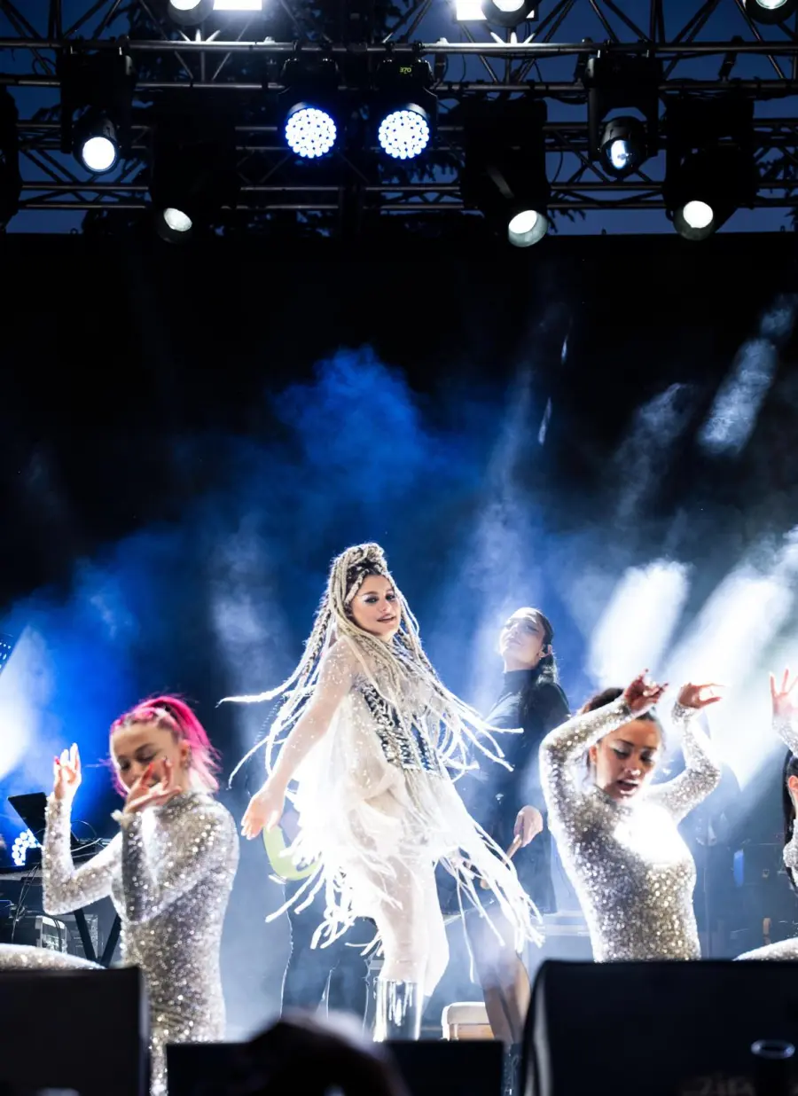 atiyerkonser Atiye baharı sahnede başlattı