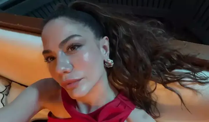 Demet Özdemir'den kamera arkası kareleri 5 Demet Özdemir’den kamera arkası kareleri