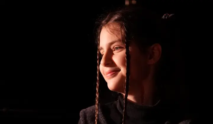 İpek Nisa Göker’den yeni EP: Yıldız Tozu