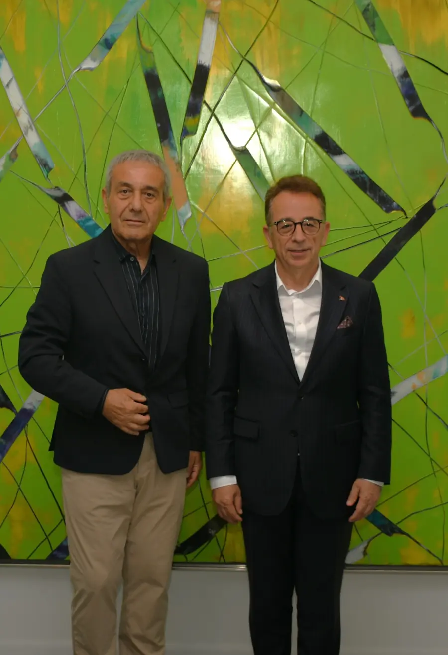 Miami’de Türk imzası: Cyan Gallery kapılarını açtı 3 miami1 Miami’de Türk imzası: Cyan Gallery kapılarını açtı