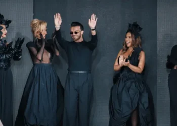 Sultan Gadimbayli, ‘Back to Black’ Koleksiyonu ile Bakü Fashion Week’de şov yaptı