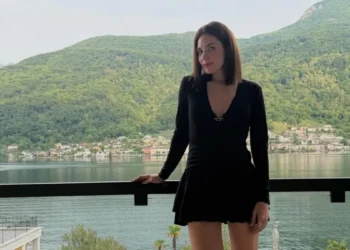 Estetik işlemlerini tek tek saydı