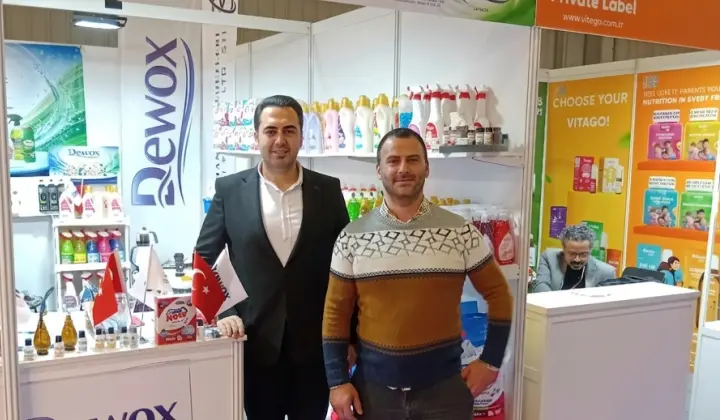 Selim Güzel ve Doğukan Gül, DEWOX markasıyla temizlik ürünleri sektörüne iddialı bir giriş yaptı