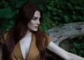 Hazel’den duygulara dokunan yeni şarkı: Ardına Bakmadan