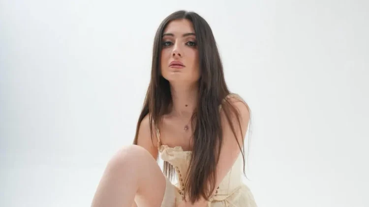 Özge Işık Sönmez uluslararası moda sahnesinde