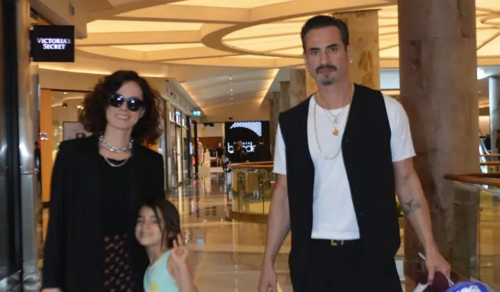 Mutlu aile tablosu