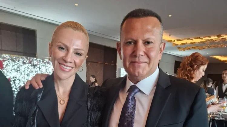 Züleyha Ortak, uzun süredir birlikte olduğu Prof. Dr. Serdar Dağ ile sessiz sedasız evlendi