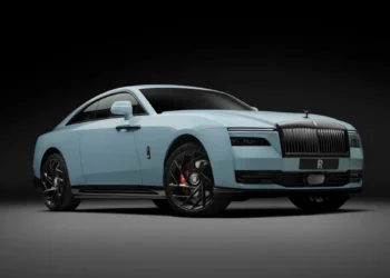 Rolls-Royce Spectre Series II’yi sunuyor