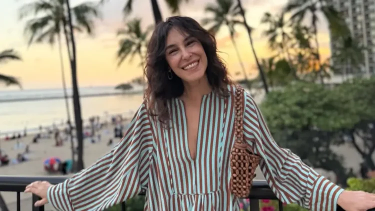Hawaii pozlarına beğeni yağdı