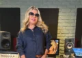 Elif Karlı’nın ‘Eyvallah’  isimli şarkısı görücüye çıktı