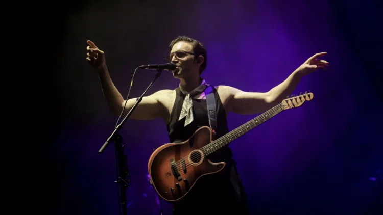 Adamlar'dan iki günde iki dev konser 11 Adamlar’dan iki günde iki dev konser