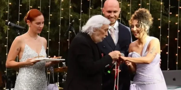 Gülenay Çoruh, evlilik yolunda ilk adımı attı