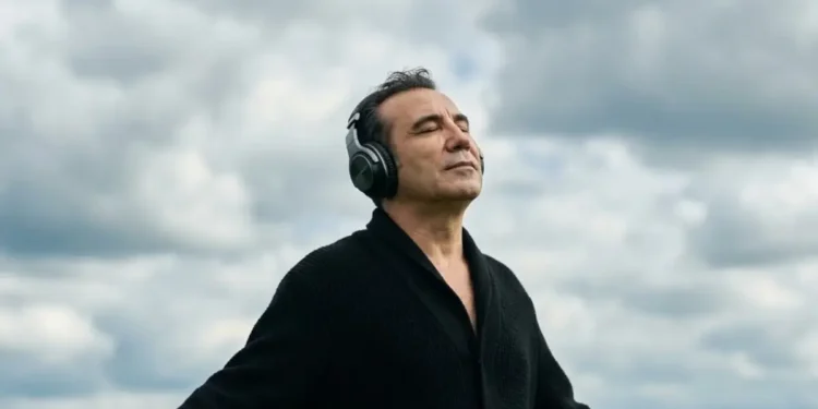 Ferhat Göçer’den takıntılı aşıklara şarkı geldi!
