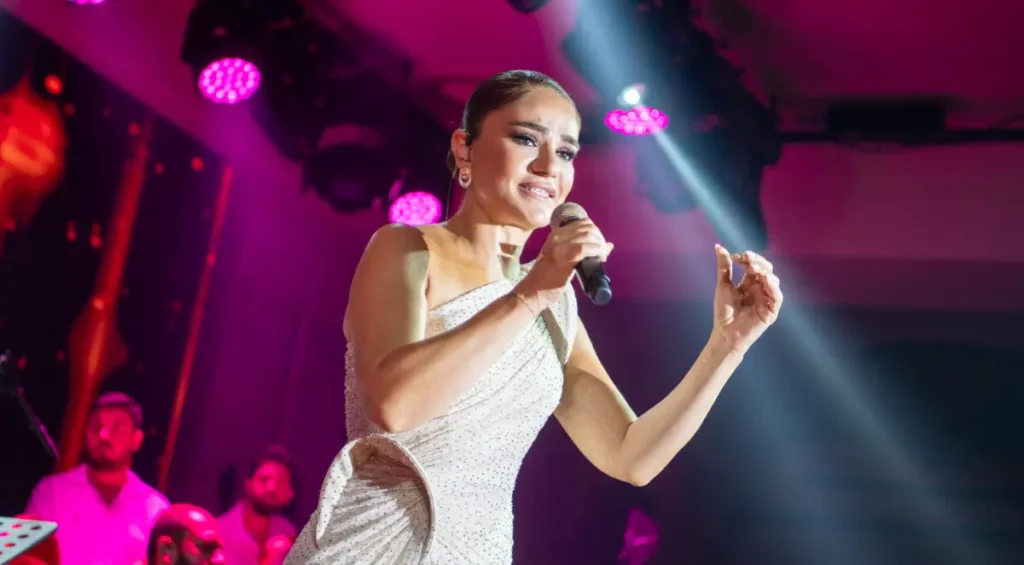 Derya Bedavacı'dan 30 Ağustos mesajı 1 IMG 7281 080849489 Derya Bedavacı'dan 30 Ağustos mesajı