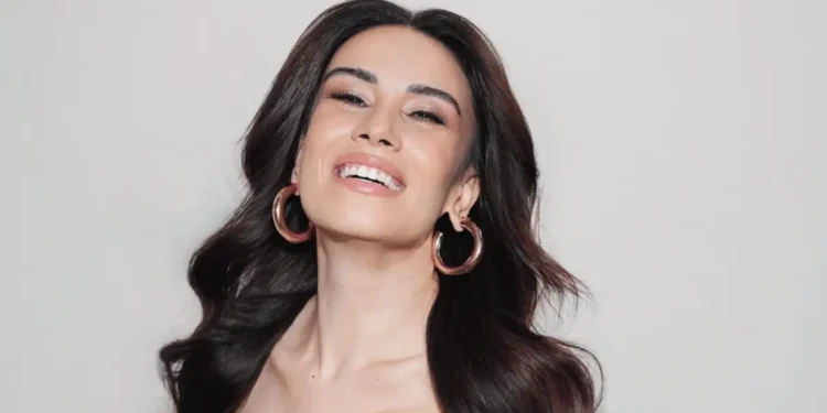Sinem Yalçınkaya’dan yeni tekli 'Sana Sığınıyorum' 2 Sinem Yalçınkaya’dan yeni tekli ‘Sana Sığınıyorum’