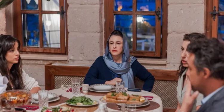 'Anne Yarısı' dizisinin ikinci tanıtımı yayınlandı 4 ‘Anne Yarısı’ dizisinin ikinci tanıtımı yayınlandı