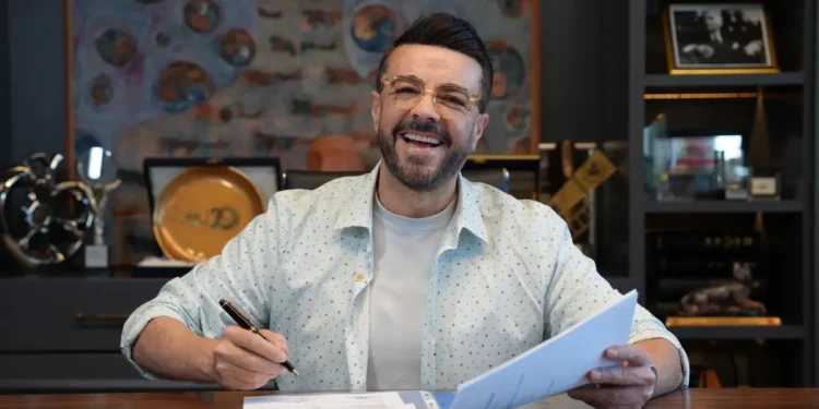 Burak Kut, kariyerinde yeni bir döneme adım attı 2 Burak Kut, kariyerinde yeni bir döneme adım attı