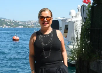 Elif Karlı’dan yeni şarkı: Tel Maşa