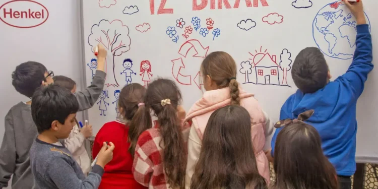 Türk Henkel'in İz Bırak Projesi, 444 çocuğa ulaşarak sürdürülebilirlik bilinci aşıladı 2 Türk Henkel’in İz Bırak Projesi, 444 çocuğa ulaşarak sürdürülebilirlik bilinci aşıladı