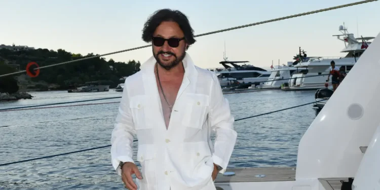 Mithat Erdem, başarı hikâyesini ve gelecek hedeflerini Quality'e anlattı 23 Mithat Erdem, başarı hikâyesini ve gelecek hedeflerini Quality’e anlattı